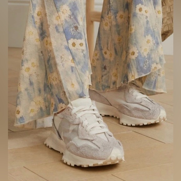 NEW BALANCE 327 Suede and Printed Crinkled-Shell Sneakers Size 7.5 Men's 9 Women - Picture 7 of 7